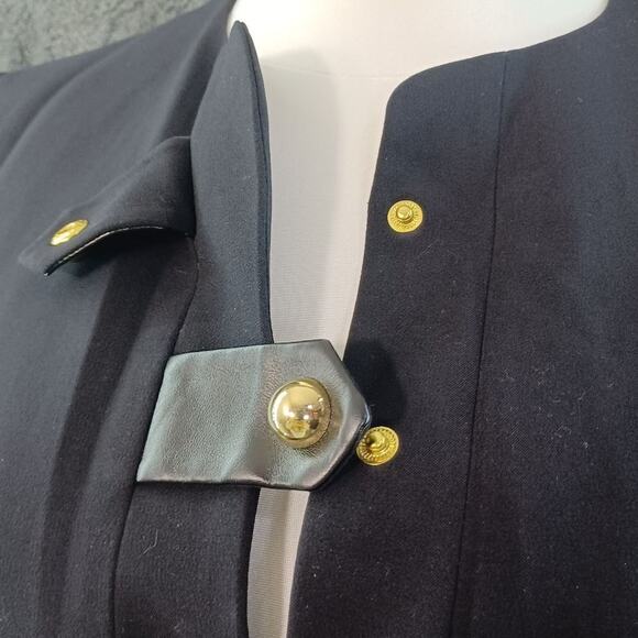 Nine West Black Cropped Button Down Jacket - Size 14W - Picture 5 of 8